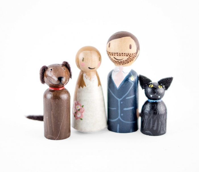 pet anf family figurines