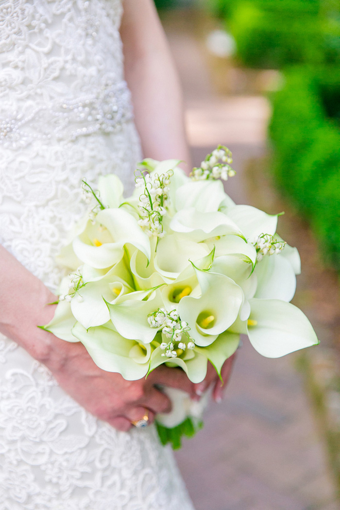 calla lily wedding bouquet