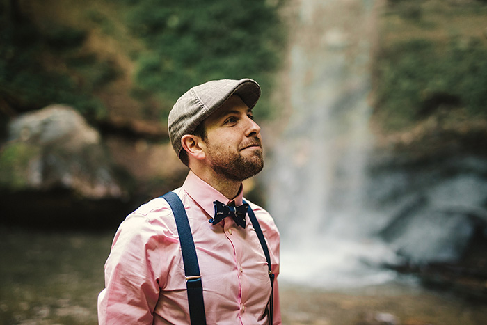 groom looking up