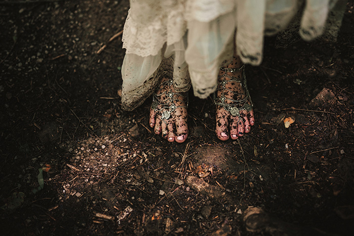 bride's muddy feet