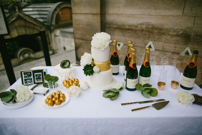 cake and champagne table