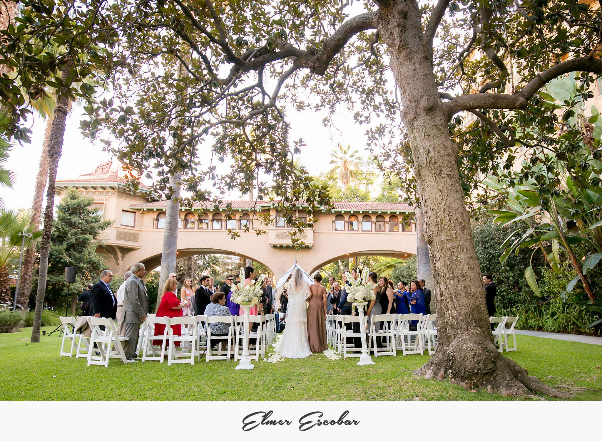 Beautiful-Castle-Green-Wedding-Photos-Jenn-and-Joe-69