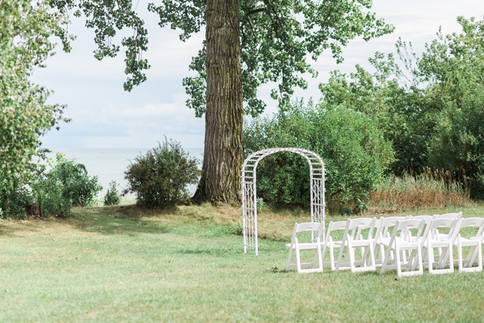 Wisconsin-lighthouse-intimate-wedding-Marisa-Jim-1