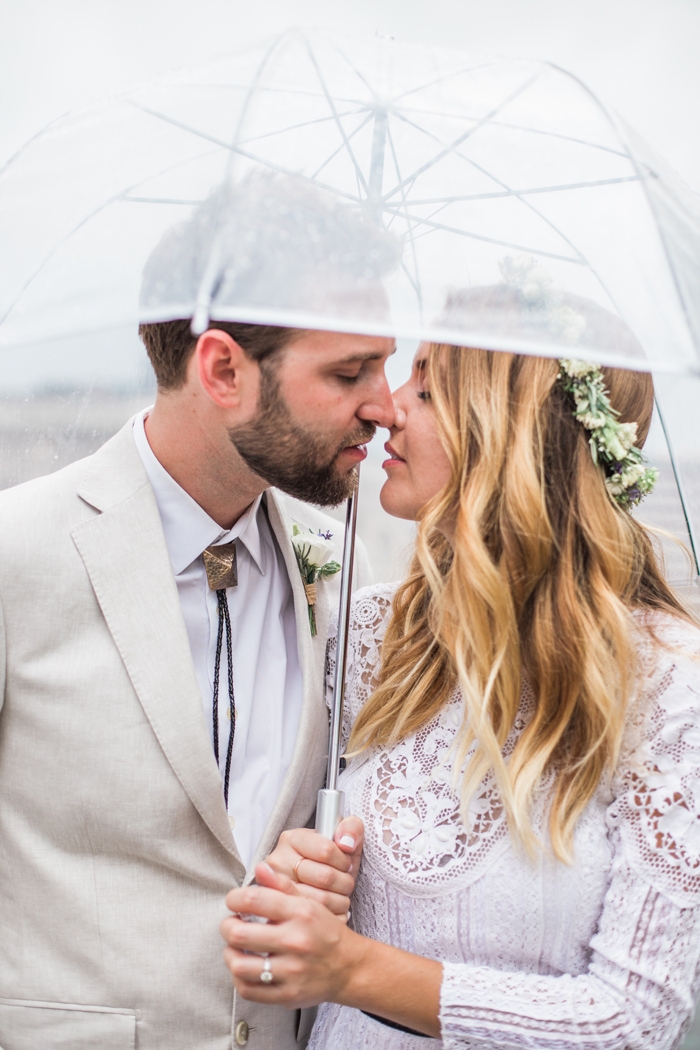 Wisconsin-lighthouse-intimate-wedding-Marisa-Jim-36