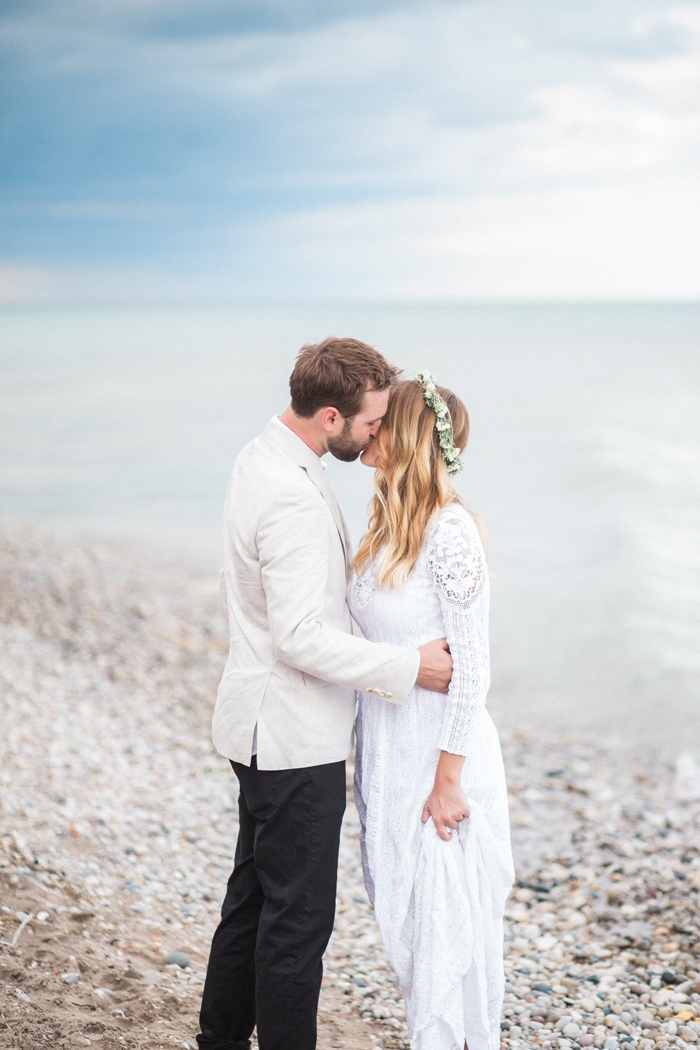 Wisconsin-lighthouse-intimate-wedding-Marisa-Jim-70