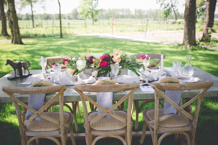 intimate-weddings-finland-farm-to-table-styled-shoot-36