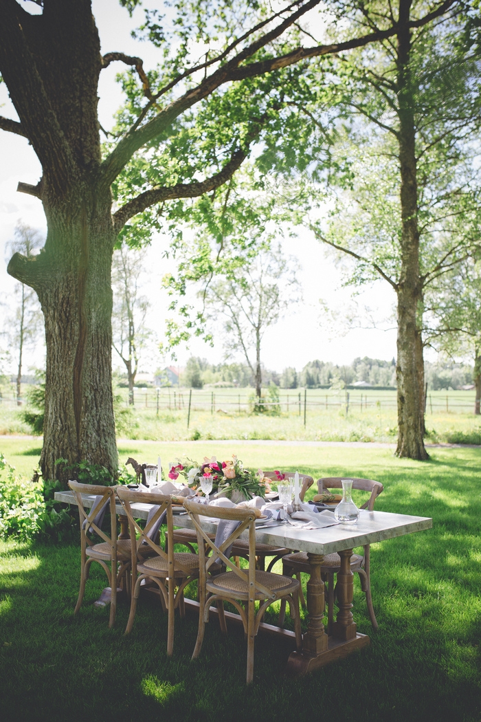 intimate-weddings-finland-farm-to-table-styled-shoot-41