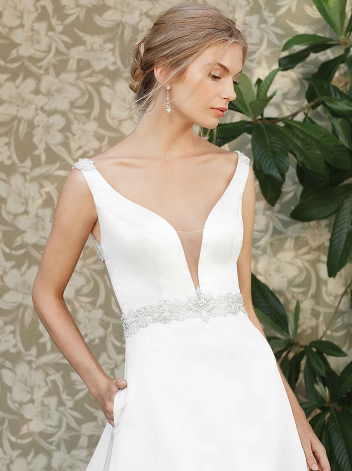 casablanca bridal gowns