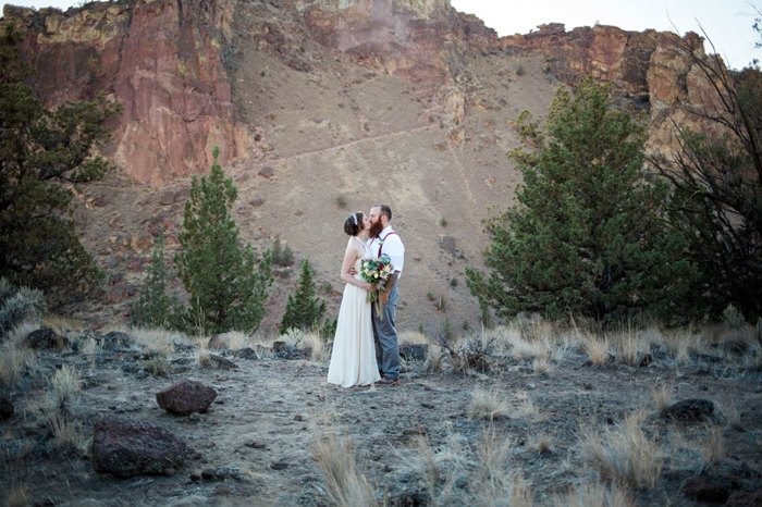 state-park-elopement-styled-shoot-dawn-sikhamsouk-18