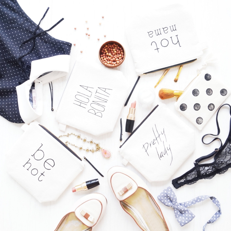 10 Makeup Bags for your Bridesmaids
