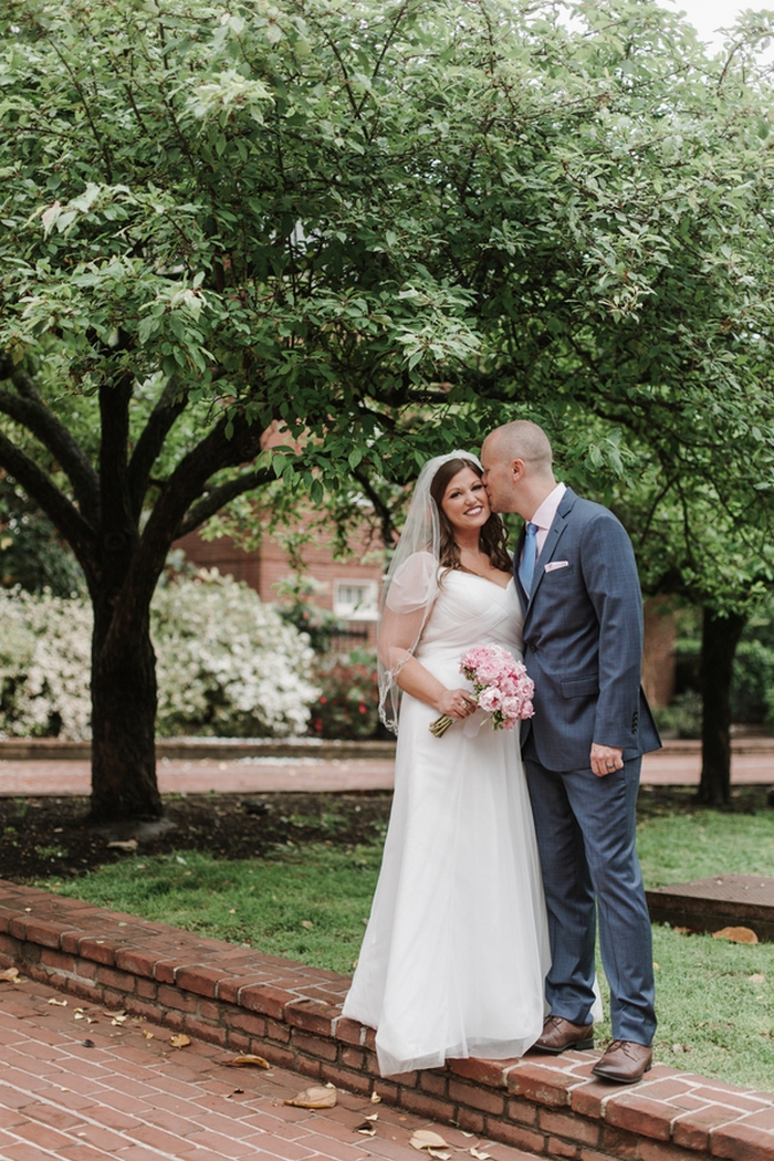 Dana and Gunnar’s Annapolis Courthouse Wedding Ceremony