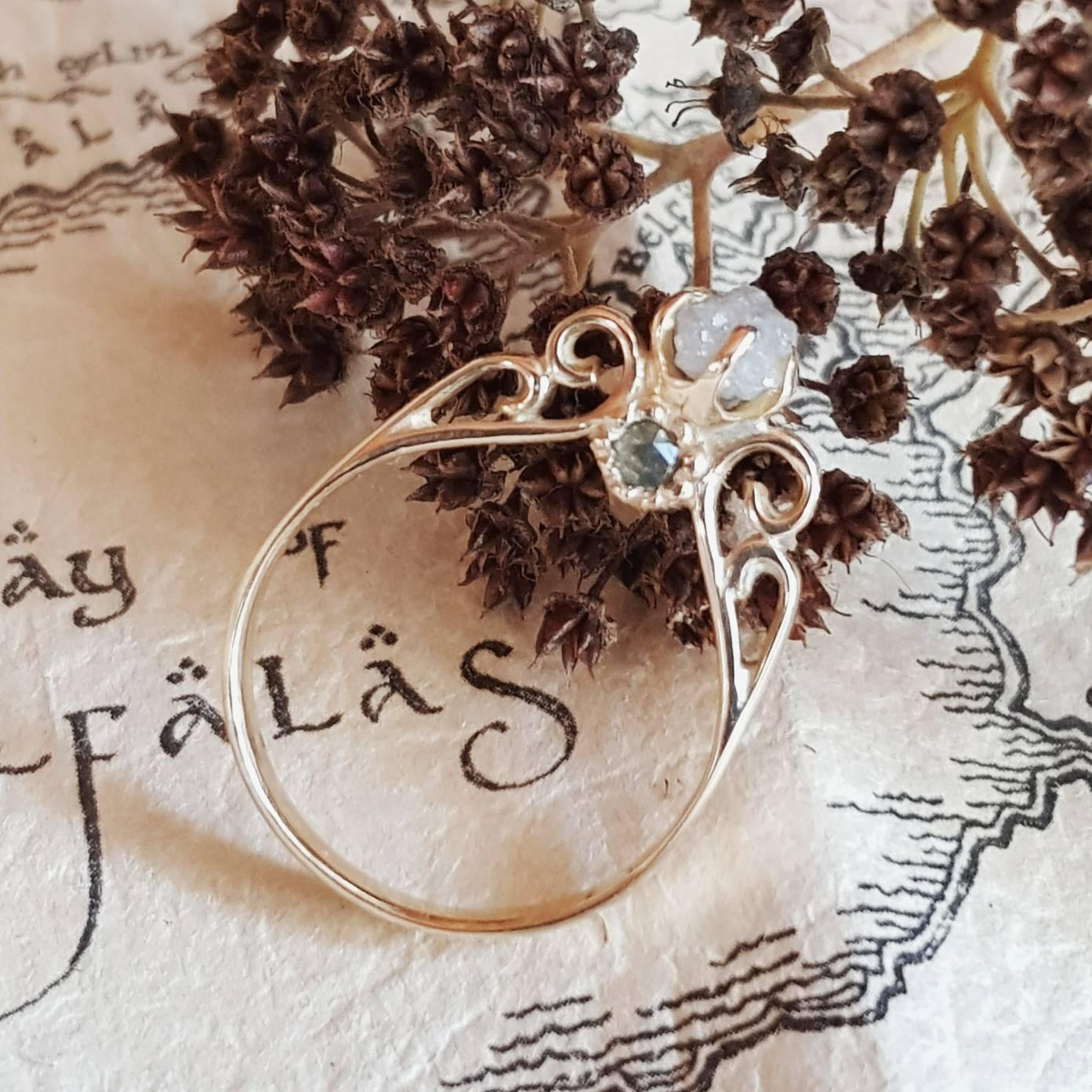 10 Stunning Raw Engagement Rings