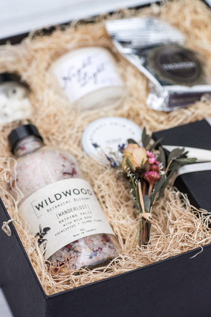 Made in Canada Gift Boxes for Your Wedding Party