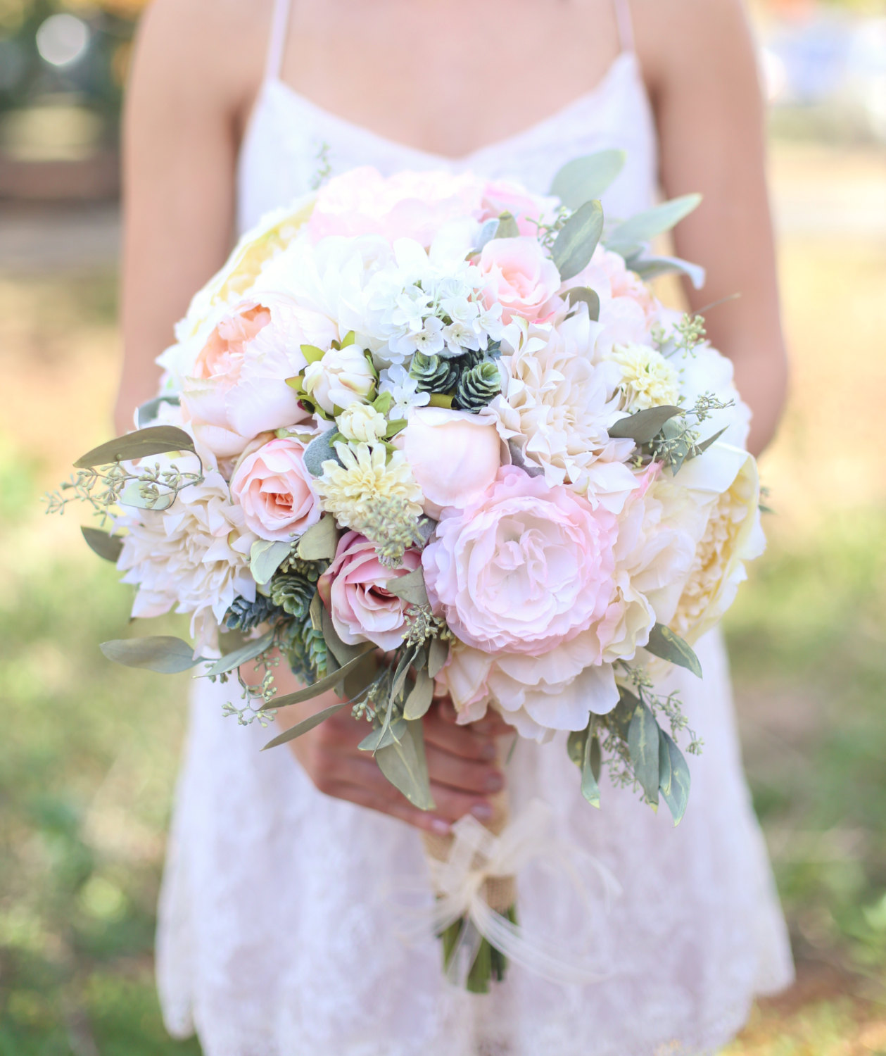 10 Stunning Silk Bouquets from Etsy