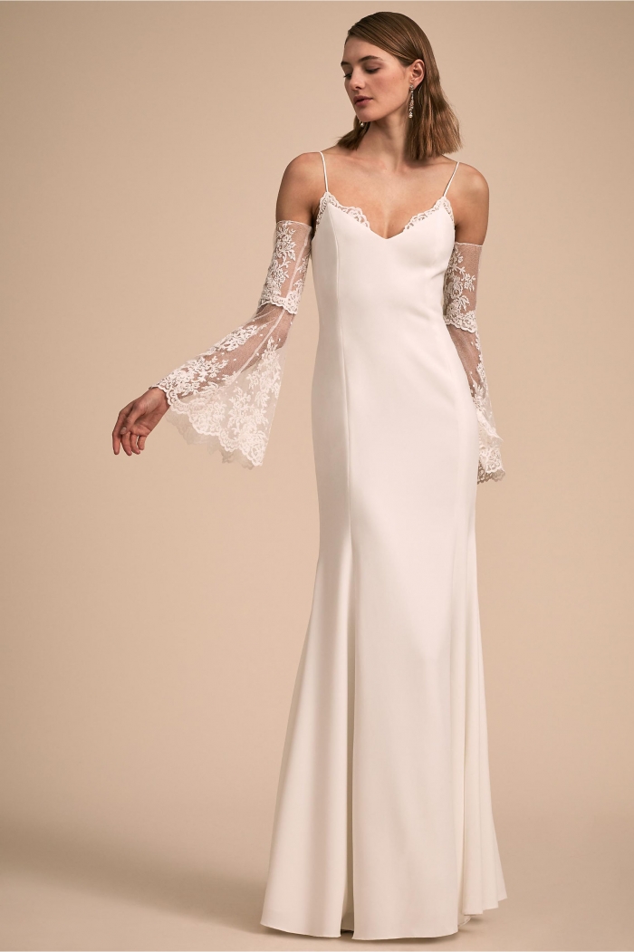Hot Wedding Trend Dramatic Bell Sleeve Wedding Dresses Hot Wedding Trend Dramatic Bell Sleeve Wedding Dresses
