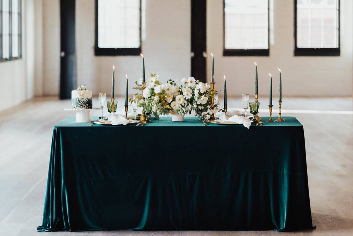 Winter Wedding Table Decor Ideas From Etsy Intimate Weddings
