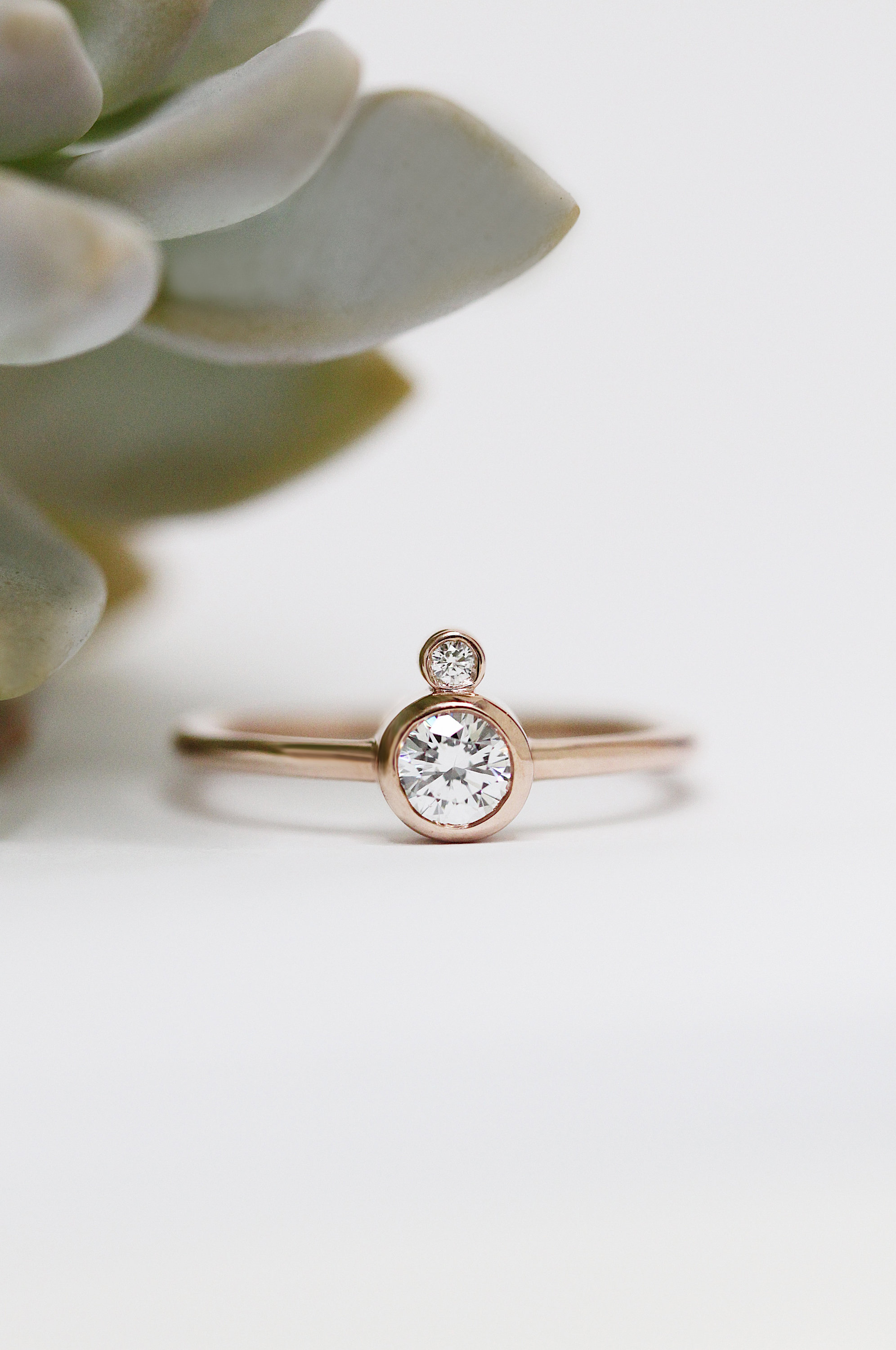 8 Minimalist Rose Gold Wedding Rings She’ll Love
