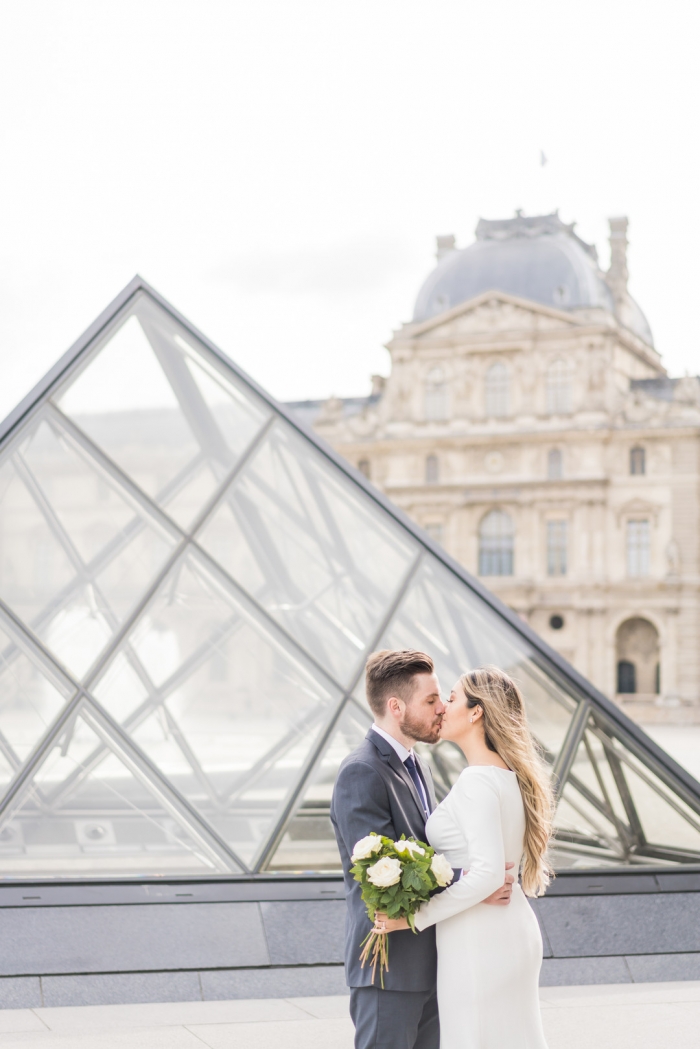 paris eiffel tower elopement