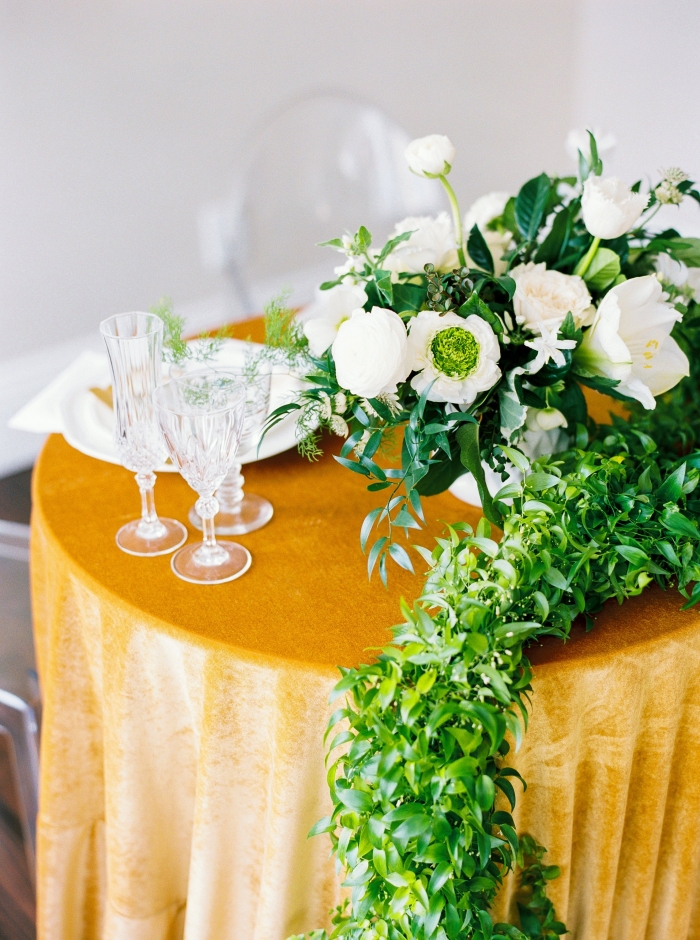 velvet table linen