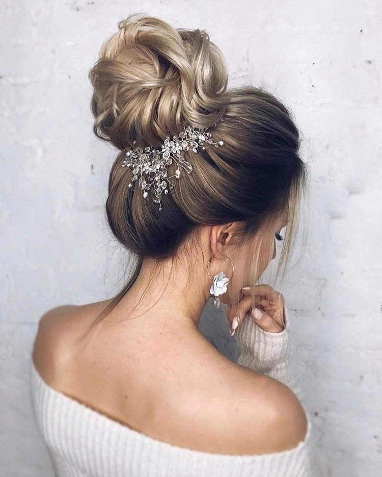 Dreamy Bridal Hair Vines + Beautiful Bridal Hairstyle Inspiration