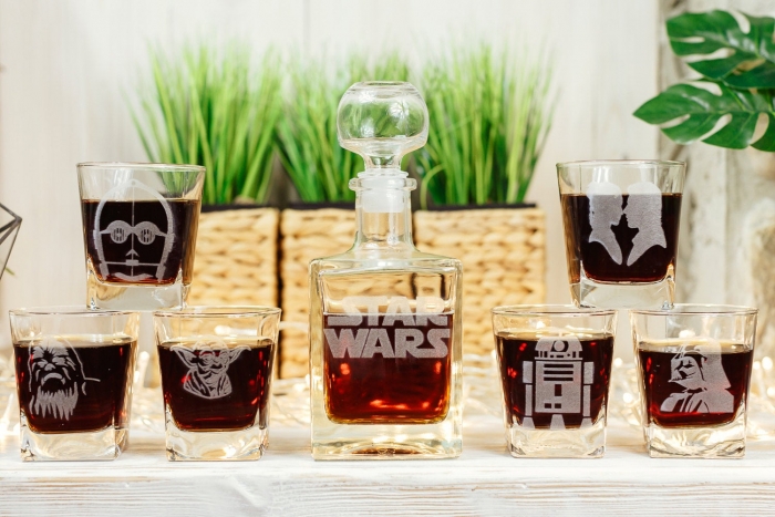 Posh Design Studio - Excited to share the latest addition to my # shop: Whiskey  Glasses Set, Star Gift, Personalized Decanter, Glasses Star, Yoda  Mandalorian Keepsake, Boyfriend Gift, Mens Gift, Groomsmen Gift