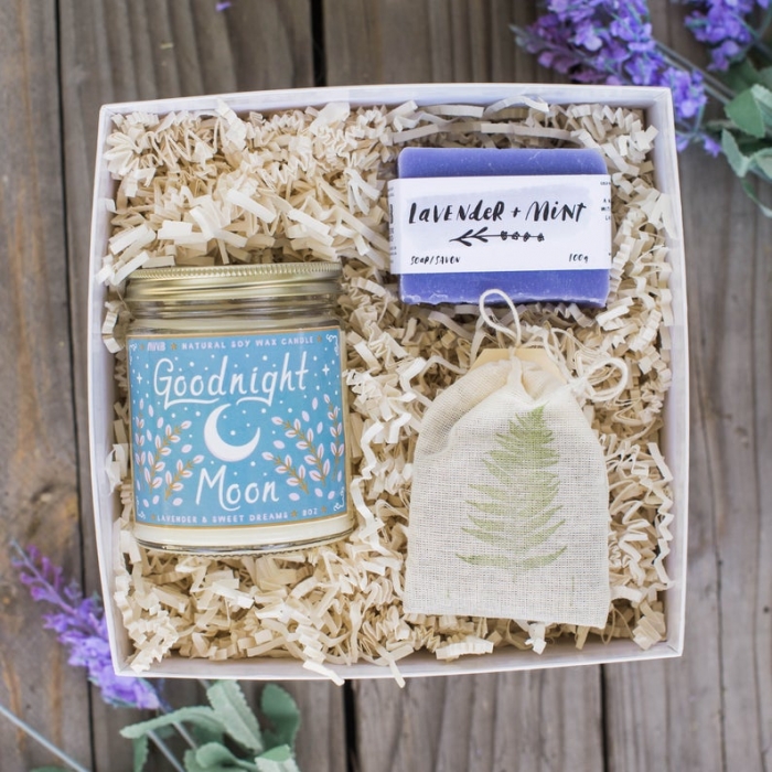 lavender gift box mother-of-the-bride